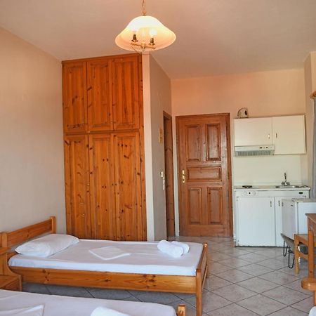 Nikos Studios Gialiskari  Extérieur photo